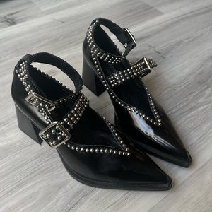Jeffery Campbell Size 7 Studded Black Heels - Barely worn/Like new